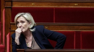 Le Pen, condenada a 4 años de prisión