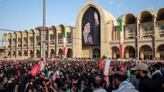 La concurrencia al funeral del Ayatolá Khamenei marca un giro en Irán
